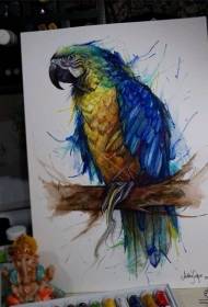 Umbhalo we-European and American color parrot tattoo manuscript