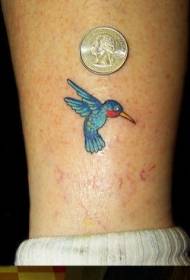 ʻO ke kumu kila tattoo hummingbird liʻiliʻi