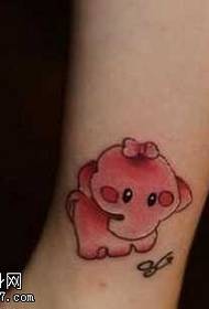 Цртани узорак за тетоважу бебе слона у цртићу