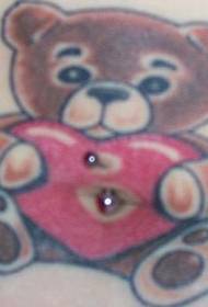 Teddy orsa misy modely vita amin'ny tatoazy mena