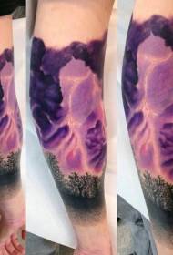 дивовижна фіолетова блискавка хмара з темним лісом татуювання візерунок