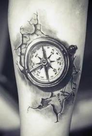 czarno-biały wzór tatuażu na ramieniu kompasu 3D