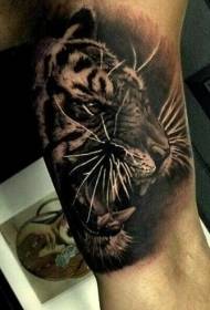 Brazo grande muy realista enojado tigre rugiente Patrón de tatuaje