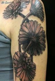 gerçekçi siyah papatya çiçek kol dövme deseni