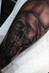 црна и бела шема на тетоважи со една очи на раката