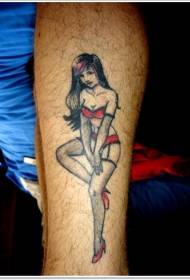 roka uz rokas Sarkana bikini meitenes tetovējuma raksts