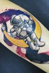 paprastas animacinių filmų juokingas kosmonautas ir mėnulio rankos tatuiruotės modelis