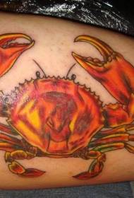 lengan corak tatu kepiting merah yang indah