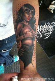 Arm wirklich gut aussehende Versuchung nackte Frau Tattoo-Muster