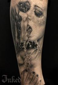 ruka crna siva seksi poljubac žena portret tetovaža uzorak