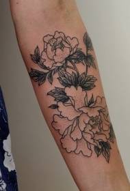 rameno krásne čiernobiele ruže tetovanie vzor