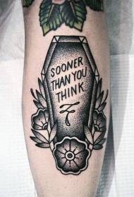 braço preto e branco picada vintage caixão flor tatuagem padrão