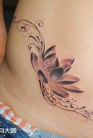 Midje lotus tatoveringsmønster