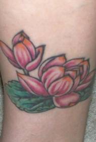 Šareni uzorak tetovaže lotosa za žensku ruku