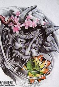 Klasična skica vzorca tatoo cvetov češnje