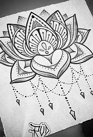 Manuscrito de tatuaxe de flor de vainilla de Lotus