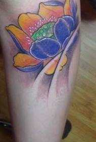 Vzor tetovania nôh lotosu