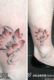 Leg ink painting lotus tattoo pattern
