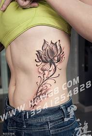 Abdominal klassisk lotus tatoveringsmønster