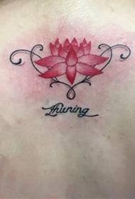 Maganda at matikas na lotus tattoo