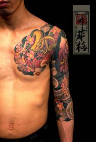 Ιαπωνικά Huang Yan τατουάζ εκτίμηση έργων: μισοψημένο φίδι φίδι τατουάζ εικόνα