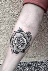 Black gray tattoo pattern - 9 good looking black and gray tattoo pictures