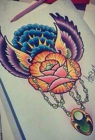 Szép jó megjelenésű színes rózsa szárnyakkal tetoválás tetoválás kézzel kép
