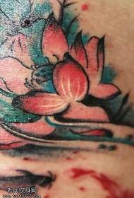 Vzorec tatoo črnila lotus