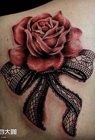 Ryg rose tatoveringsmønster