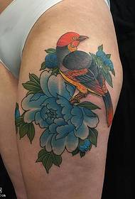 Thigh painted rose bird tattoo pattern