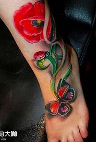 Voeten roos tattoo patroon