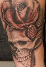 Leg brown realistic skull and rose tattoo pattern