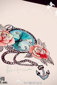 彩色指南针玫瑰花船锚纹身图片