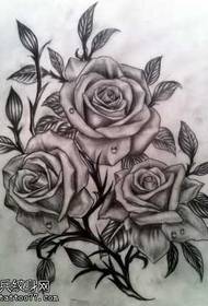 Рукопис чорна троянда візерунок татуювання