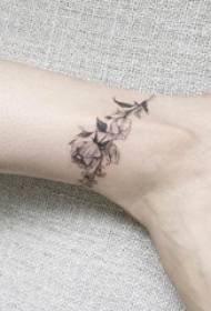 Girl calf on black gray sketch creative beautiful flower tattoo picture