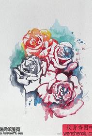 一幅彩色水墨玫瑰花文身手稿作品由文身分享