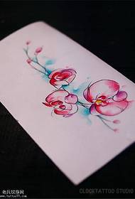 Πολύχρωμο μοτίβο λουλουδιών τατουάζ χειρογράφων