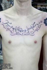 Wzór tatuażu klatki piersiowej goth