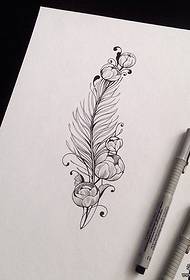 Гарний і красивий рукопис татуювання перо квіткові