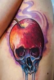 Gepersonaliseerde kleur appelschedel gecombineerd met tattoo-patroon