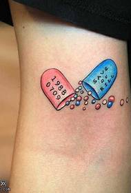 Pilule de bras, lettre numérique, motif de tatouage