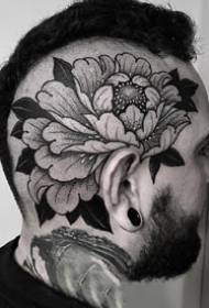 Donkergrijze set bloemen tattoo-foto's 9