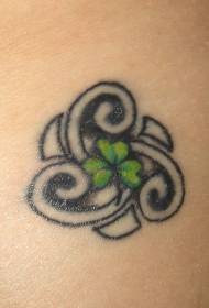 Skulderfarge Irish Symbol Trinity Tattoo