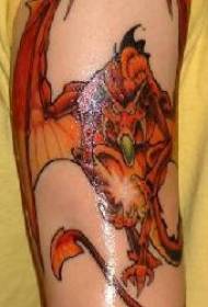 wzór tatuażu z czerwonym smokiem ognia