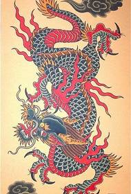 klasický pohľadný starý tradičný vzor tetovania draka