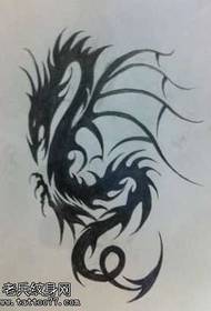 Manuskript-Drache-Totem-Tätowierungs-Muster