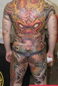 гръб мъжки като доминиращ модел на пълен гръб дракон татуировка