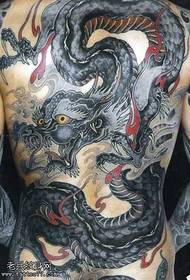 uzorak tetovaže zmaja s potpunim leđima