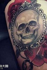 tauira taimana mo te tattoo tattoo skull