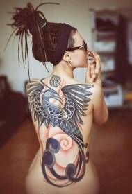 Ženski leđa moderan uzorak tetovaže Phoenix